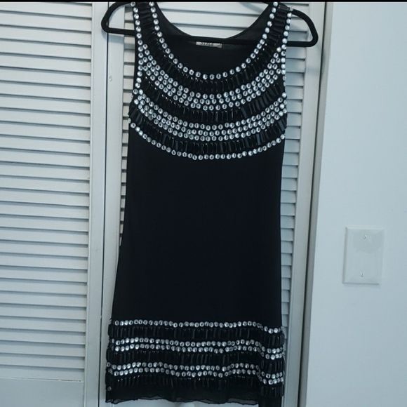 Statement Dress🎀REDUCED PRICE🎀 - Picture 11 of 11